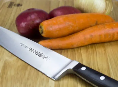 Mundial BP5110-10 Chef's Knife 5100 Series 10 inches Black 6.webp