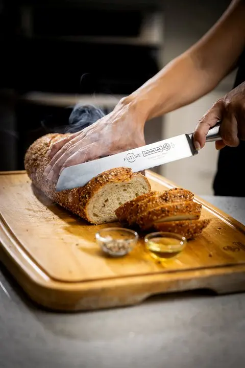 Mundial 4100-7 Knife Set With Wood Block Future Series 7-Piece Silver 17.webp