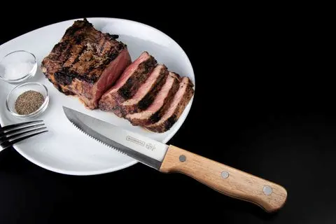 Mundial BBQ-011 Steak Knife Set With Wood Handle 5-inches 6 Piece 4.webp