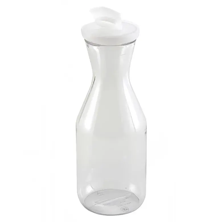 WINCO PDT-15 1.5 L Polycarbonate Bottle Decanter with Lid