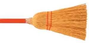 MAGNOLIA 461 31.5 Inch Corn Broom with Handle
