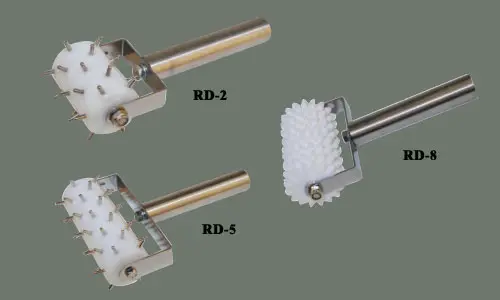 WINCO RD-8 8 Wheel Dough Roller Docker