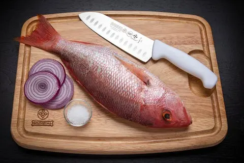 Mundial W3804-7GE Santoku Knife 3800 Series 7 inches White