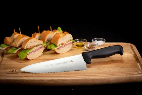 Mundial 5610-8E Bread Knife Serrated 5600 Series 8 inches Black