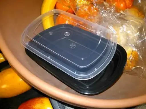 [1321] 25 Oz Black Plastic Container Rectangular With Lid