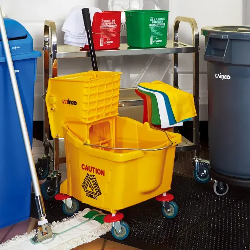 [772] WINCO MPB-36 Yellow Mop Bucket with Wringer 36 Qt.