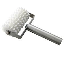 [6780] WINCO RD-8 8 Wheel Dough Roller Docker